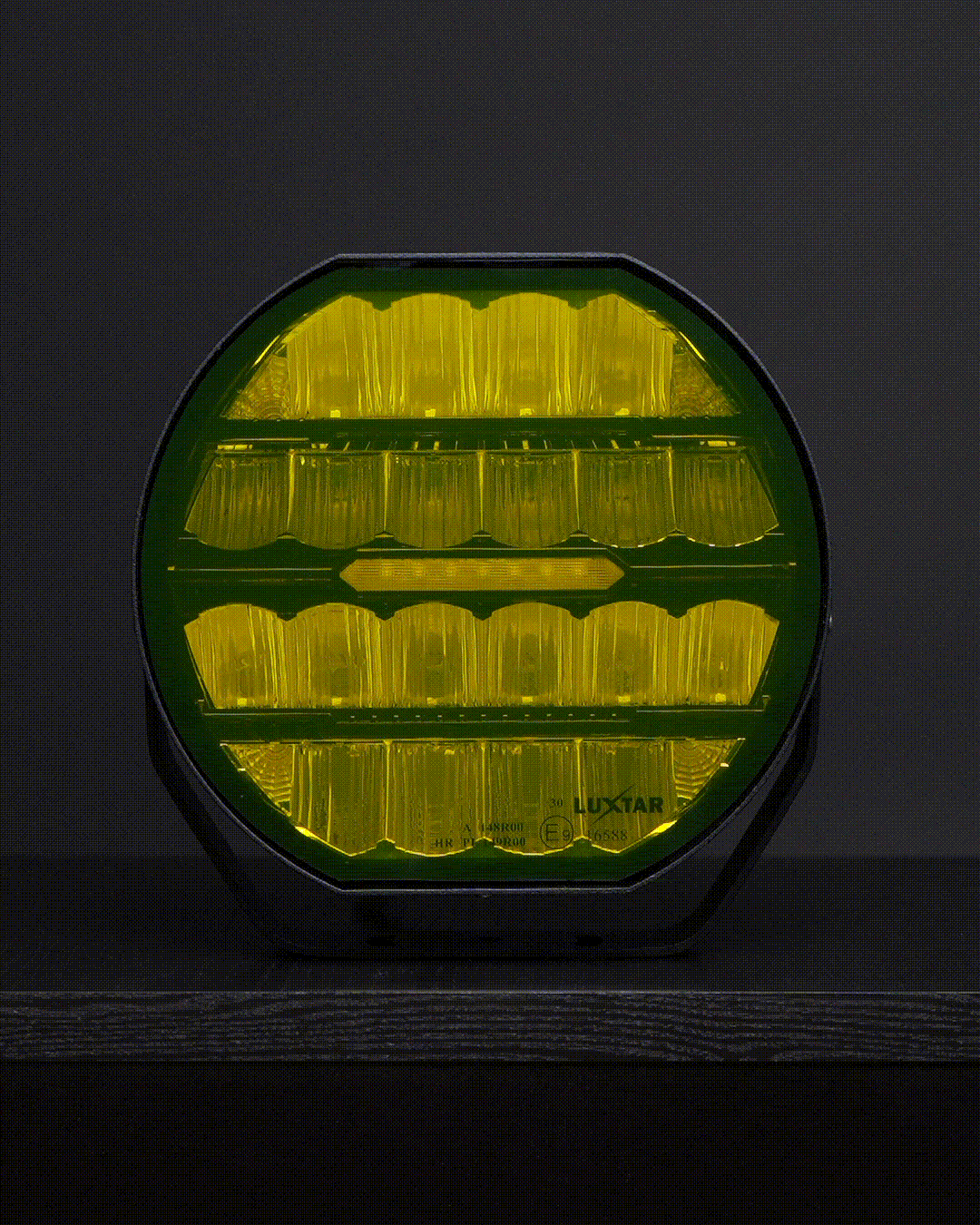 Stellar Dynamic 9" Wit Amber - Afbeelding 3