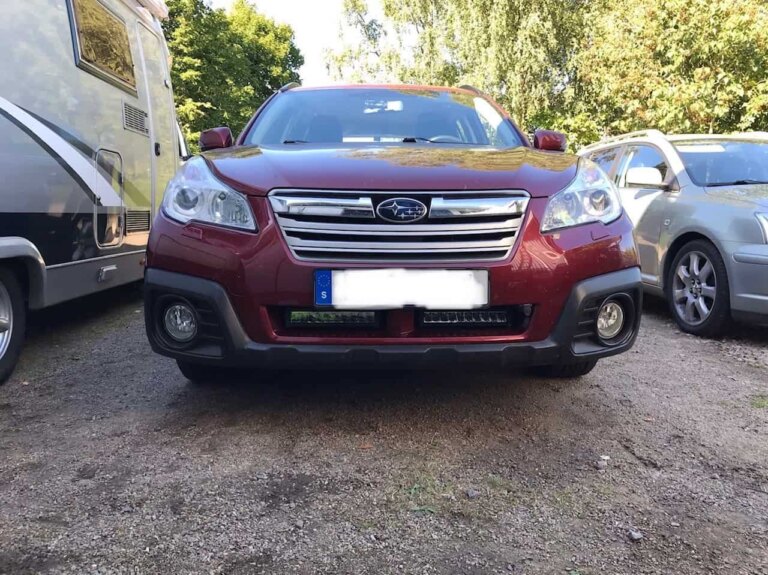 Subaru Outback Luxtar X10